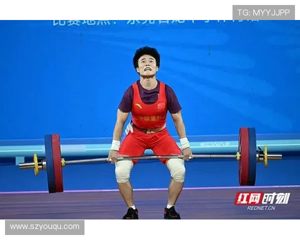 侯志慧全运会成功实现举重三连冠 书写辉煌历史 侯志慧全运会成功实现举重三连冠 书写辉煌历史